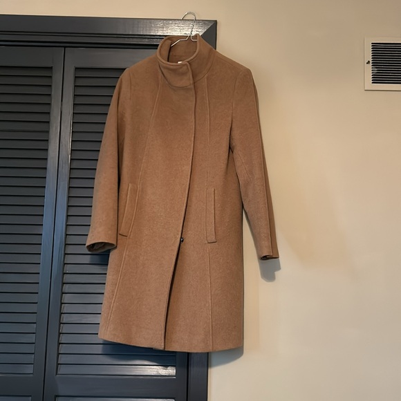 Part Two Copenhagen Isabella’s coat - Picture 3 of 5